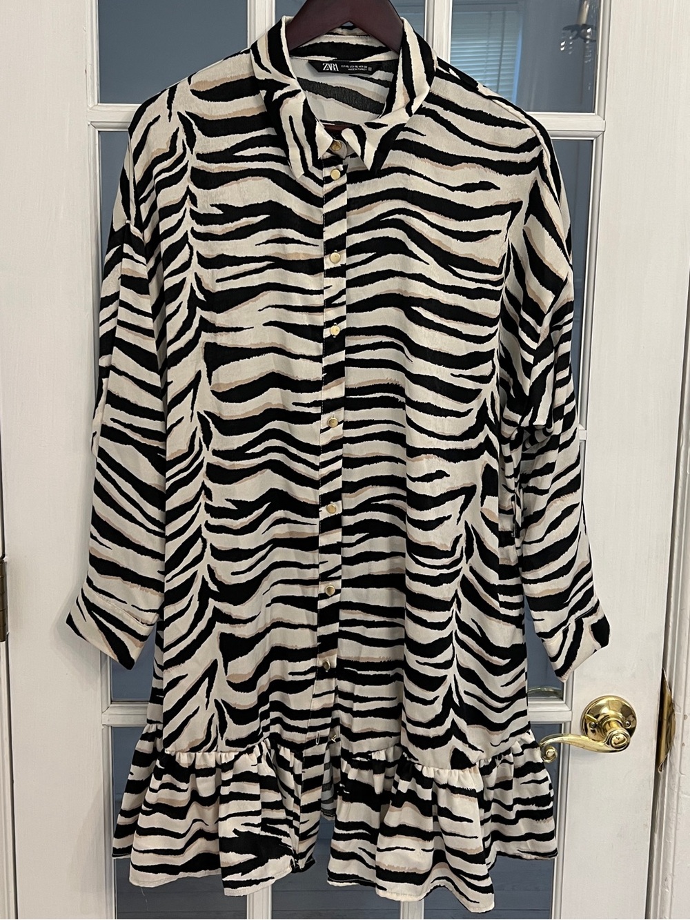 ZARA Women’s Zebra Print Long Sleeve Button Down Ruffle Hem Dress Size XL